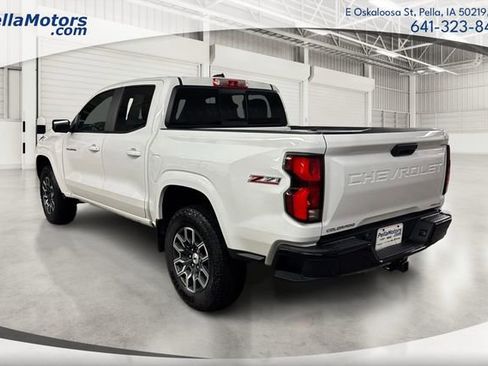 Used 2024 Chevrolet Colorado Z71 w/ Z71 Convenience Package 2 image 5