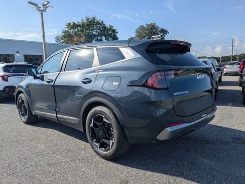 Used 2025 Kia Seltos EX FWD image 5