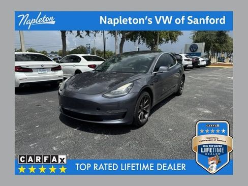Used 2019 Tesla Model 3 Standard Range Plus RWD image 1