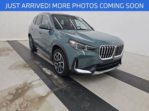 Used 2025 BMW X1 xDrive28i image 1