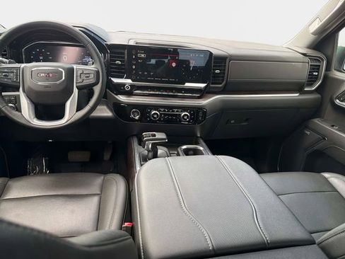 Used 2023 GMC Sierra 1500 SLT w/ SLT Premium Package AWD/4WD image 15