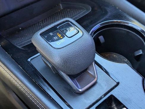 Used 2021 Nissan Rogue SL image 14