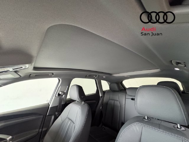 Used 2025 Audi Q5 Premium w/ Convenience Package AWD/4WD image 12