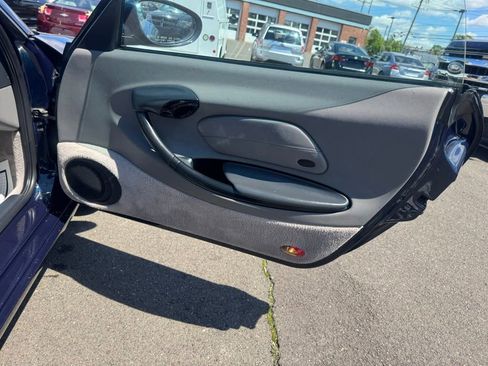 Used 1999 Porsche Boxster RWD image 22