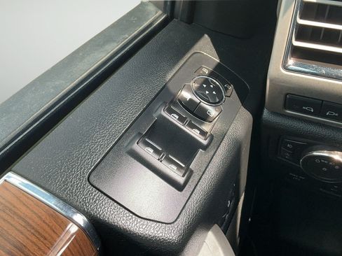Used 2015 Ford F150 Lariat w/ Equipment Group 501A Mid AWD/4WD image 14