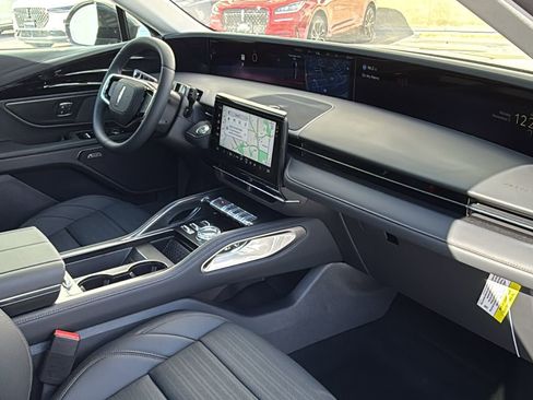 New 2026 Lincoln Nautilus Reserve w/ Jet Appearance Package image 7