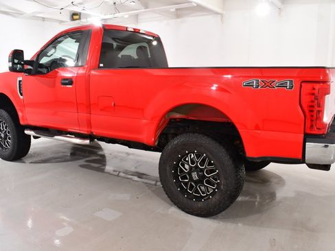 Used 2017 Ford F250 XLT w/ XLT Value Package image 15