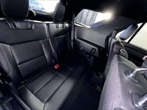 Used 2022 Ford Explorer ST w/ Equipment Group 401A AWD/4WD image 38