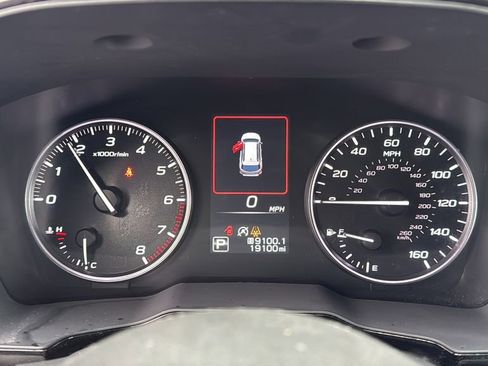 Certified 2025 Subaru Outback Premium image 17