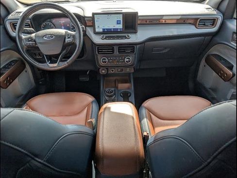 Used 2022 Ford Maverick Lariat w/ Lariat Luxury Package image 18