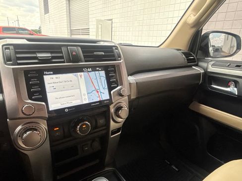 Used 2023 Toyota 4Runner SR5 Premium w/ Moonroof Package RWD image 17