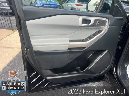Used 2023 Ford Explorer XLT w/ Equipment Group 202A AWD/4WD image 9