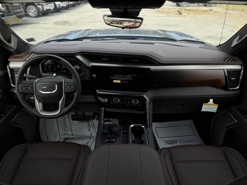 New 2026 GMC Sierra 1500 Denali w/ Technology Package image 14