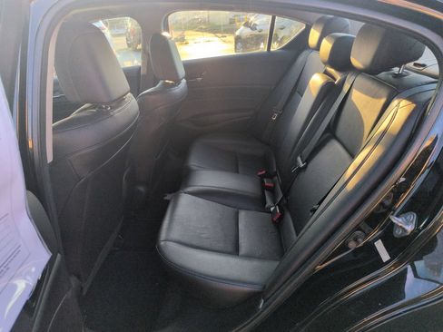 Used 2013 Acura ILX w/ Premium Package FWD image 26