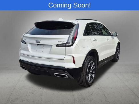 Used 2024 Cadillac XT4 Sport w/ Cold Weather Package AWD/4WD image 6