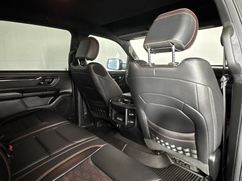 Used 2022 RAM 1500 Big Horn w/ Built-to-serve Edition AWD/4WD image 42