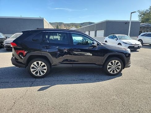 Used 2024 Toyota RAV4 XLE Premium FWD image 6