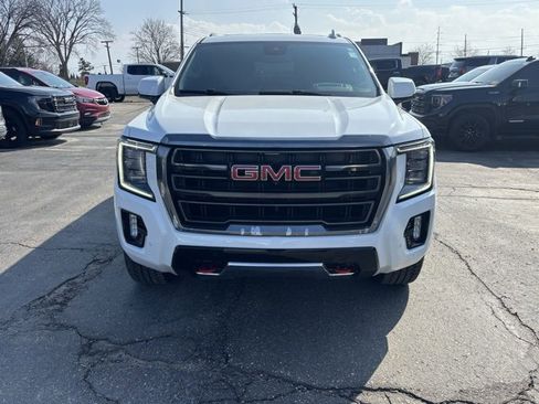 Used 2024 GMC Yukon XL AT4 w/ AT4 Premium Plus Package image 2