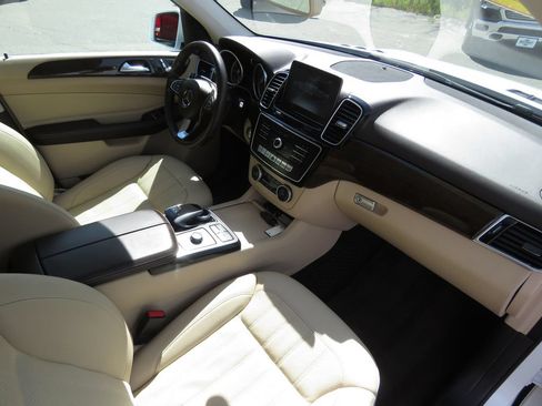 Used 2017 Mercedes-Benz GLE 350 4MATIC image 14
