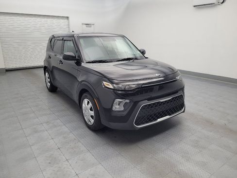 Used 2020 Kia Soul LX FWD image 13