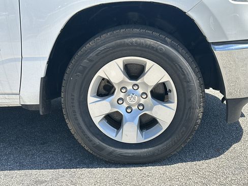 Used 2022 RAM 1500 Big Horn RWD image 10