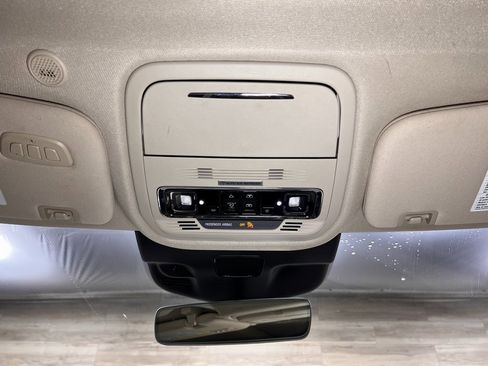 Used 2022 Lincoln Aviator Reserve w/ Elements Package Plus image 23