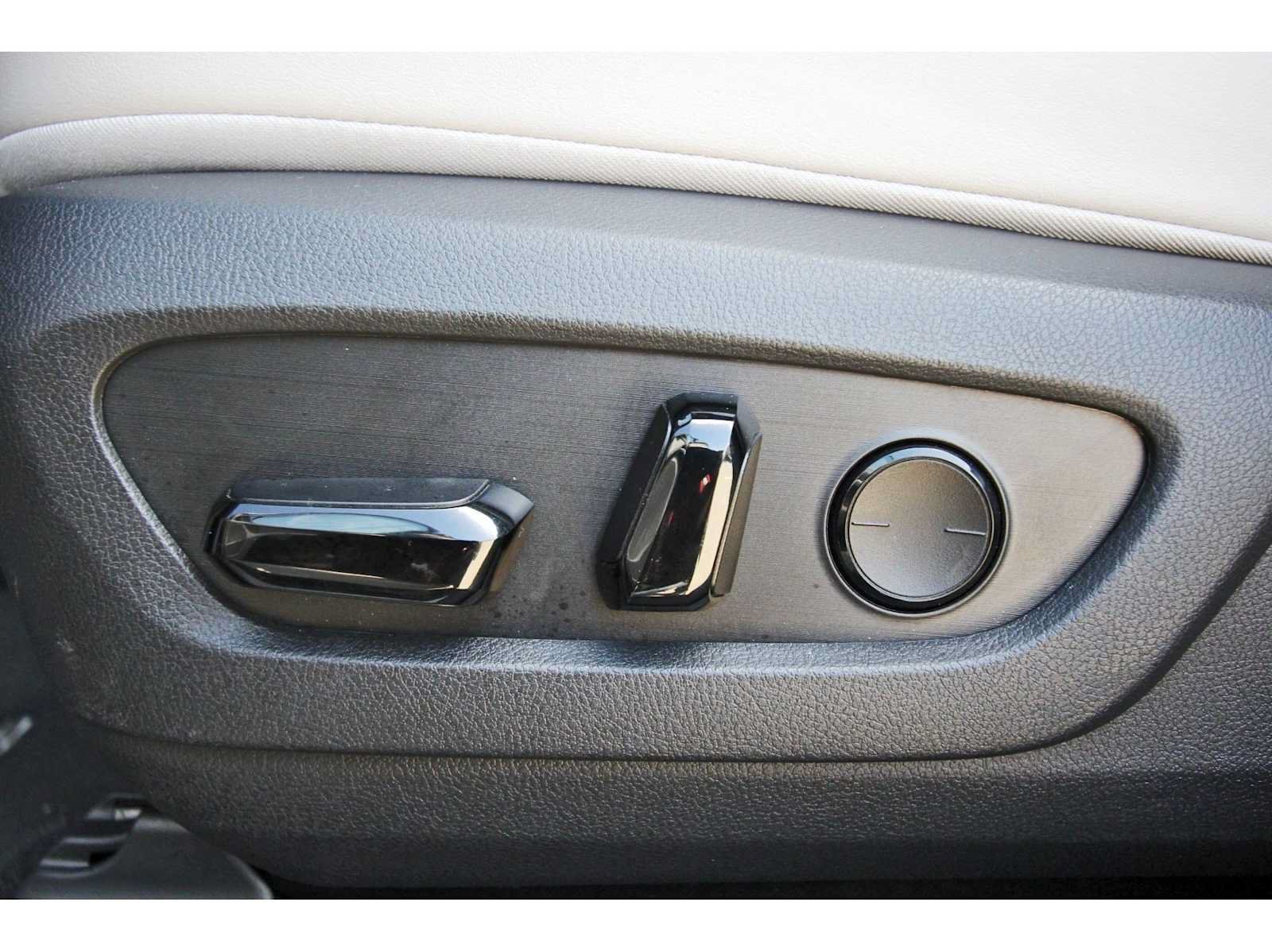 Used 2024 Lexus RX 350 Premium w/ Convenience Package FWD image 26