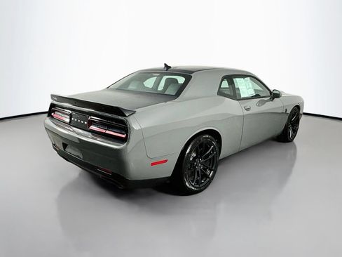 Used 2023 Dodge Challenger SRT Hellcat RWD image 7