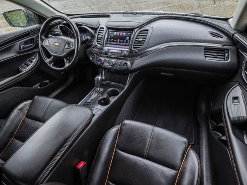 Used 2018 Chevrolet Impala Premier w/ Premier Confidence Package FWD image 33