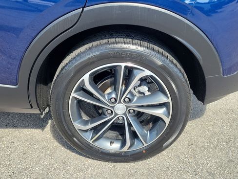 Used 2023 Buick Encore GX Select image 24