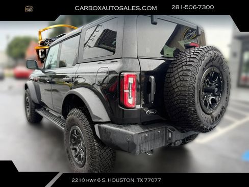 Used 2024 Ford Bronco Wildtrak AWD/4WD image 3