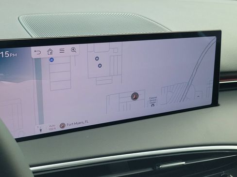 New 2026 Genesis GV70 2.5T Select AWD/4WD image 9