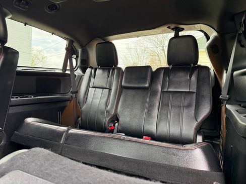 Used 2017 Dodge Grand Caravan GT w/ Safety Sphere Group image 9