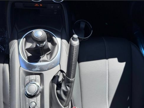 New 2026 MAZDA MX-5 Miata Grand Touring RWD image 19