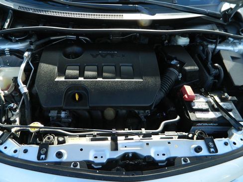 Used 2013 Toyota Corolla L image 22