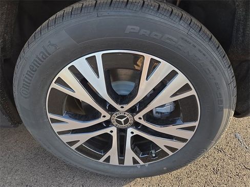 New 2026 Mercedes-Benz GLB 250 4MATIC image 29