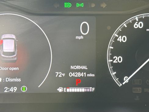 Used 2023 Honda HR-V Sport image 12