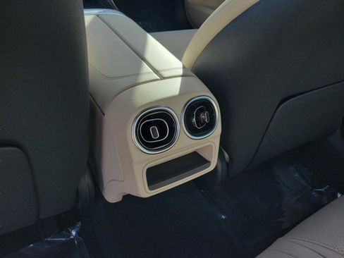 Certified 2023 Mercedes-Benz C 300 Sedan image 8