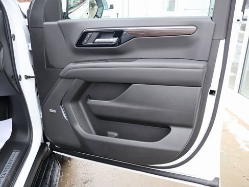 New 2026 Chevrolet Tahoe LT w/ Comfort Package image 41