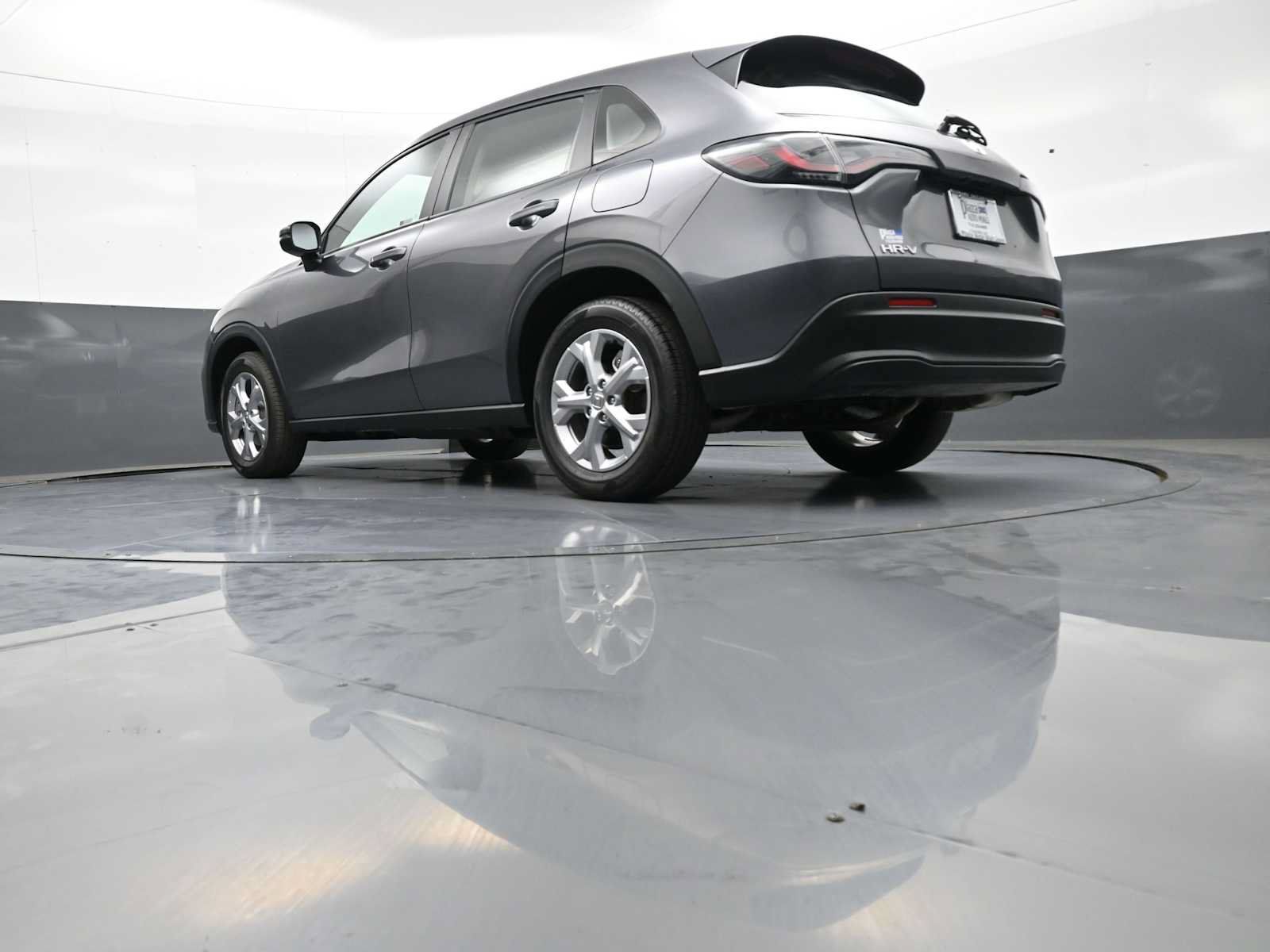 Used 2024 Honda HR-V LX image 30