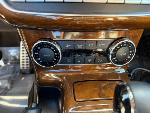 Used 2013 Mercedes-Benz G 550 image 46