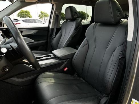 Used 2025 Acura MDX FWD image 19