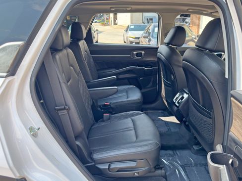 Used 2021 Kia Sorento SX Prestige AWD/4WD image 38