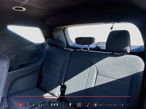Used 2024 Chevrolet Traverse Z71 w/ LPO, Floor Liner Package AWD/4WD image 25