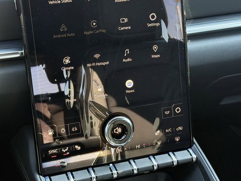 New 2026 GMC Terrain Elevation w/ Elevation Premium Package FWD image 14