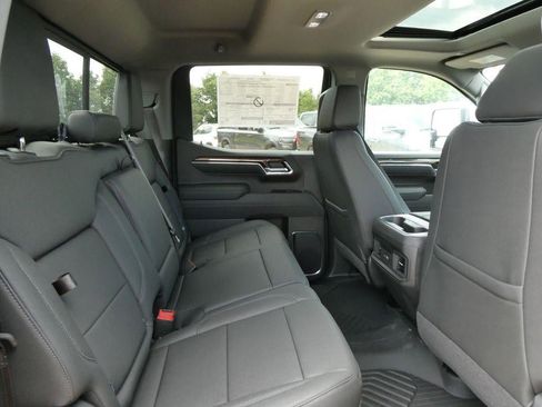 New 2026 Chevrolet Silverado 1500 LT Trail Boss w/ Convenience Package II AWD/4WD image 15