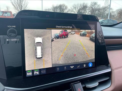 New 2026 Subaru Outback Touring XT image 18