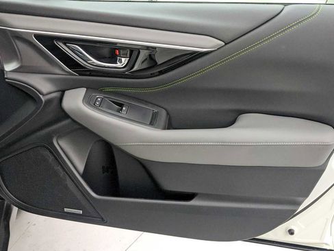 Certified 2025 Subaru Outback Onyx Edition image 24