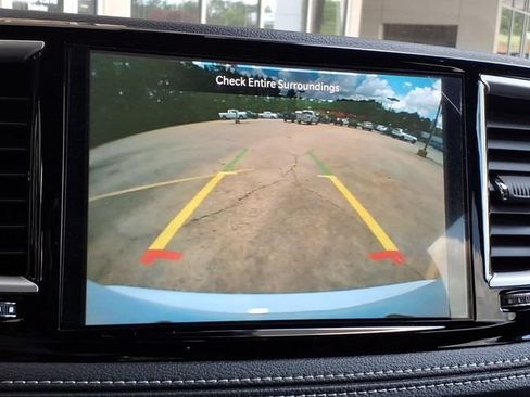 New 2027 Chrysler Pacifica Select FWD image 29