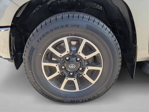 Used 2020 Toyota Tundra Limited w/ Limited Premium Package AWD/4WD image 24